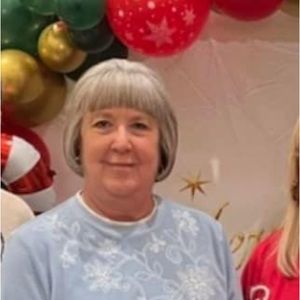 Meet your Posher, Sharon